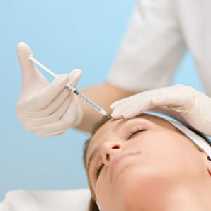 BOTOX + PEELING + MESOTERAPIA FACIAL en Toledo  Clínicas DH Toledo  al precio de 700€